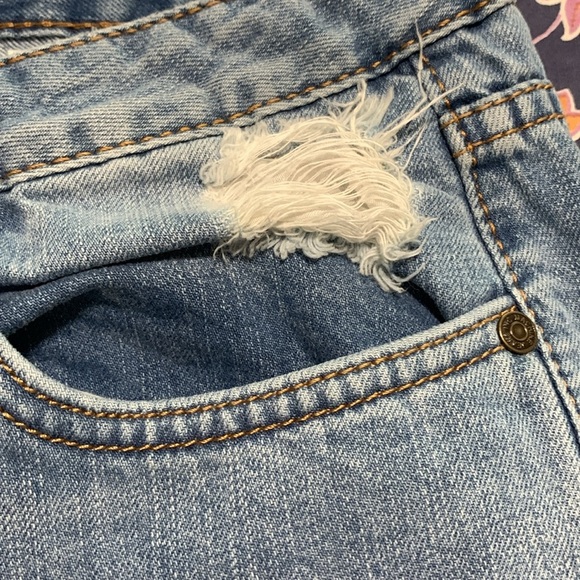 Machine Ripped Blue Jeans (LINED) - Picture 5 of 8